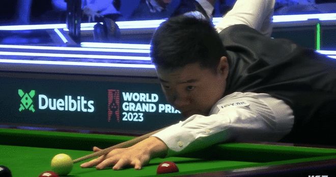 带领球队重 带领球队重